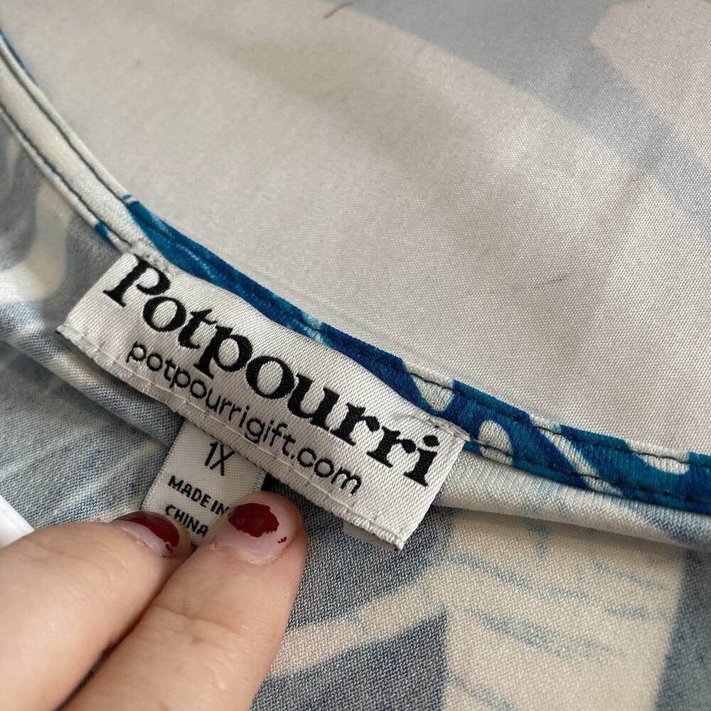 Potpourri Womens Blue White Floral Peasant Tunic Top Size 1X Cottagecore Country - Picture 5 of 11